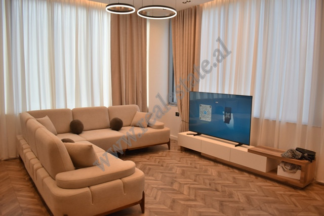 One bedroom apartment for rent in Rrapo Hekali street near Kodra e Diellit Residence in Tirana.
It 